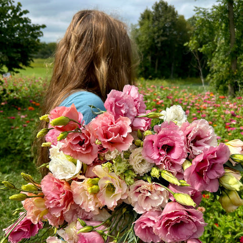 First Roots Farm, Oconomowoc, WI. Flower uPick, Flower you pick near me Hartland WI, Delafield WI, Pewaukee WI, Waukesha WI, Brookfield WI, Sussex WI, Dousman WI, Wales WI, Genesee Depot WI, Mukwonago WI, North Prairie WI, Milwaukee WI, Wauwatosa WI, Menomonee Falls WI, West Allis WI, New Berlin WI, Whitefish Bay WI, Shorewood WI, Elm Grove WI, Mequon WI, Cedarburg WI, Grafton WI, Jackson WI, Germantown WI, Hartford WI, Slinger WI, Rubicon WI