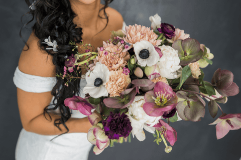 Planning DIY Wedding Flowers? We’re Here to Help!