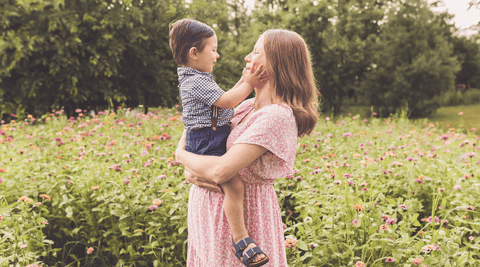 How Family Photos Work at First Roots Farm (and Why We Book with Photographers)