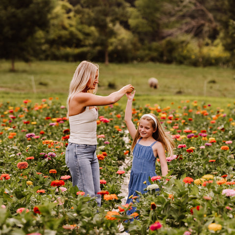 Flower Field Family Photos at First Roots Farm in Oconomowoc WI