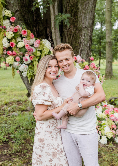 Under The Flower Tree Micro Mini Family Photo Event
