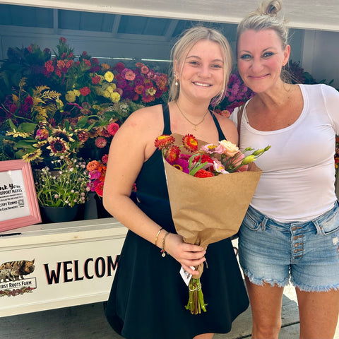 8/10 Grand Opening Flower Bar