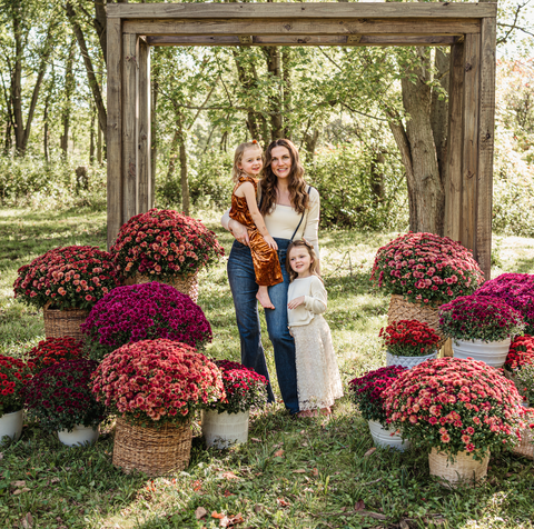 Mums in Bloom Micro Mini Photo Sessions | October 19th, 2025 with Timmerly Photography