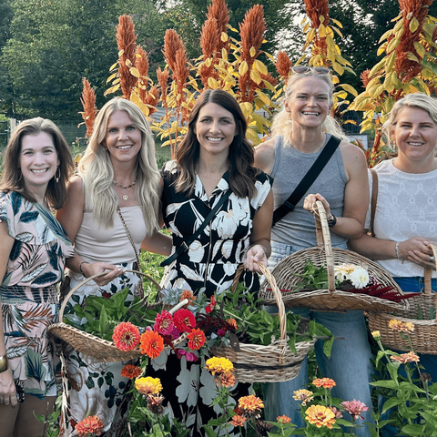 Vendor Market + Flower uPick | Saturday, August 15th 10:00 AM–2:00 PM