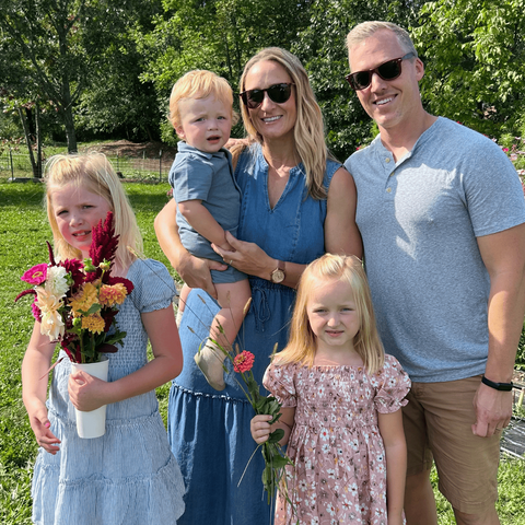 Vendor Market + Flower uPick | Saturday, August 15th 10:00 AM–2:00 PM